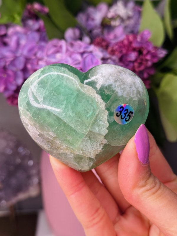 Cœur en Fluorite verte, Madagascar