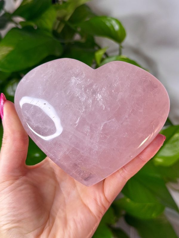 Cœur en Quartz Rose de Madagascar, N.153