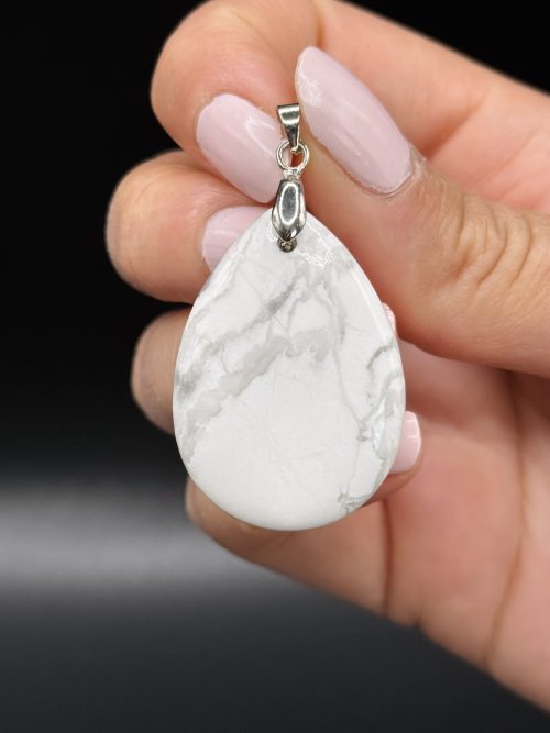 Pendentif en Howlite n°152