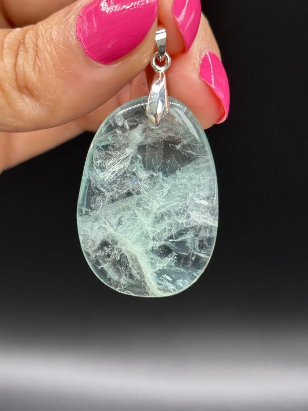 Pendentif en Fluorite Verte de Madagascar N°434