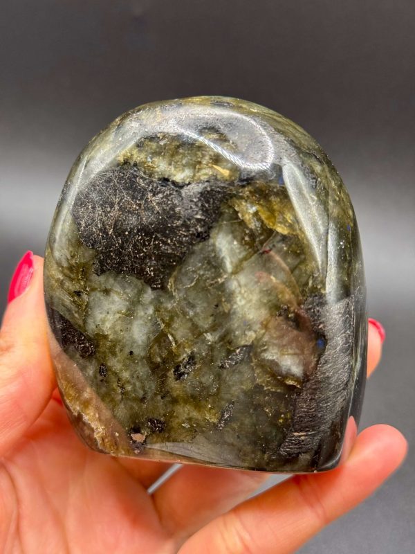 Labradorite, Madagascar, N.440