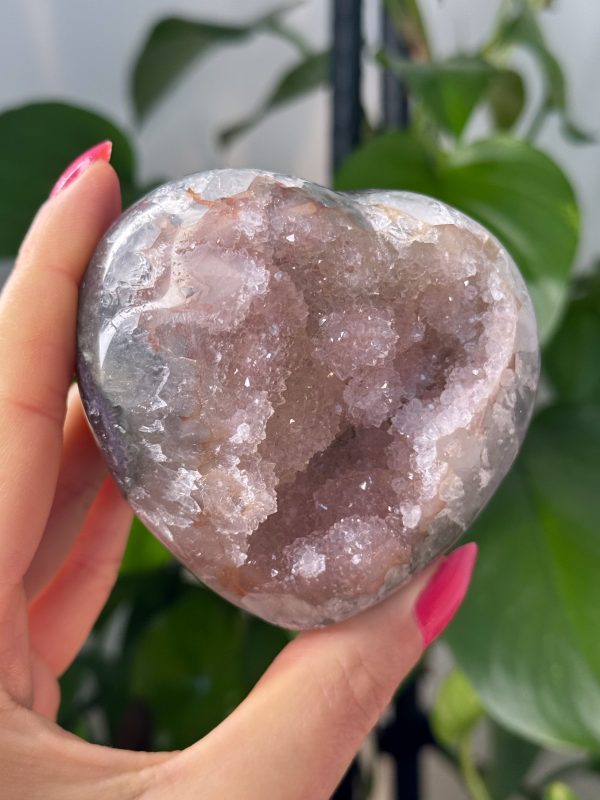 Coeur en améthyste rainbow Druzy Sugar multicolore Uruguay minéraux cristaux collection pierres naturelles 2 Cœur d'Améthyste "Rainbow" d’Uruguay – Pièce Unique N.416