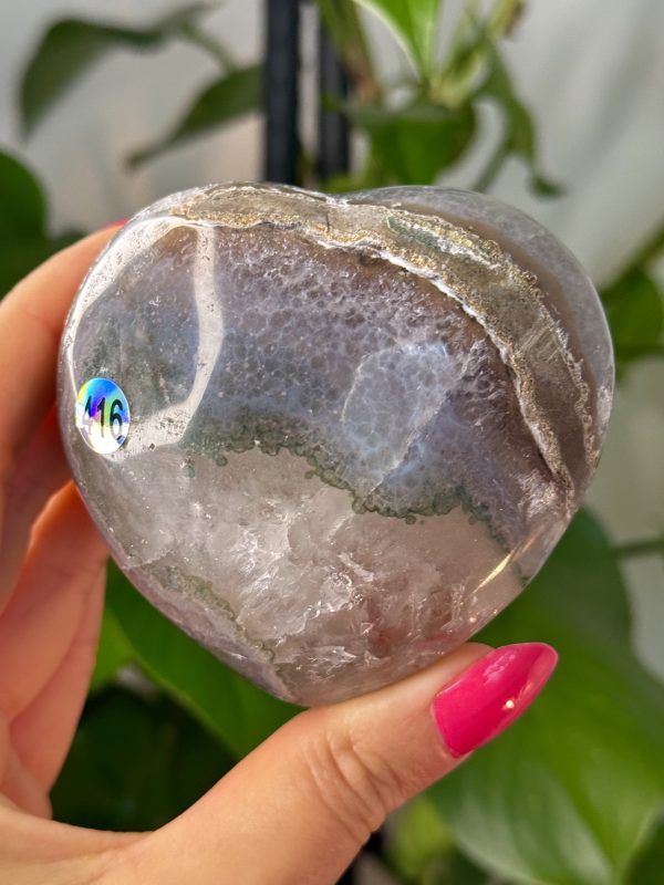 Coeur en améthyste rainbow Druzy Sugar multicolore Uruguay minéraux cristaux collection pierres naturelles 4 Cœur d'Améthyste "Rainbow" d’Uruguay – Pièce Unique N.416