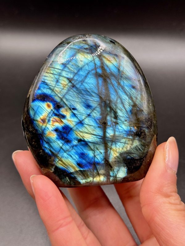 Labradorite, Madagascar, N.423
