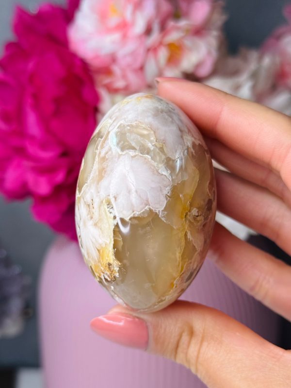 Galet bombé en Agate Fleur, Madagascar