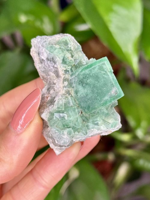 Druse Fluorite Verte brute, Madagascar, N°5