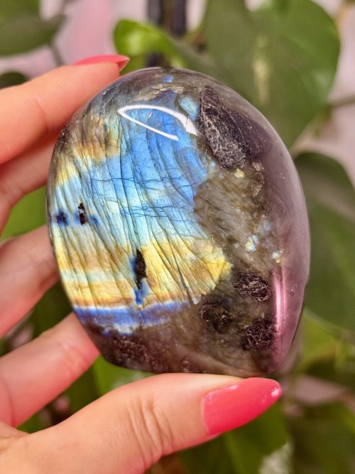 Forme libre en Labradorite, Madagascar, N.13
