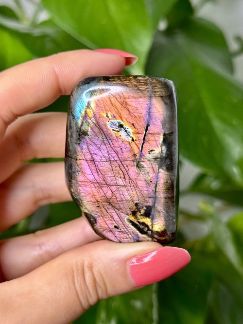 Forme libre en Labradorite, Madagascar, N.16