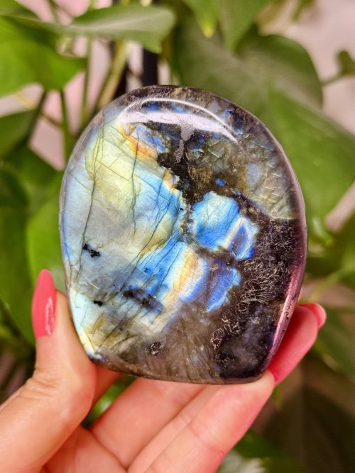 Forme libre en Labradorite, Madagascar, N.2