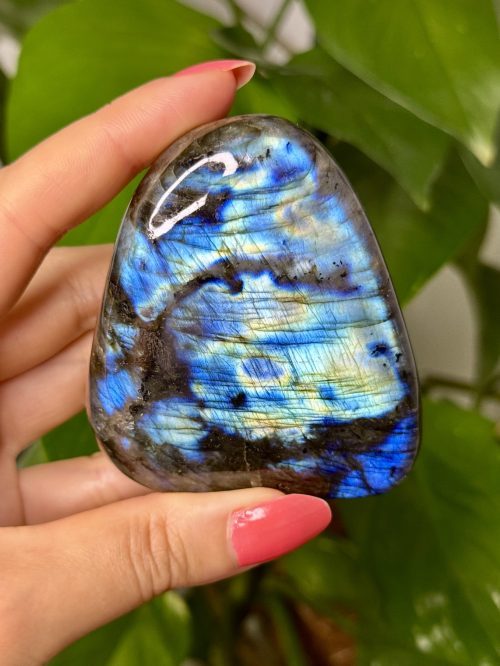 Forme libre en Labradorite, Madagascar, N.20